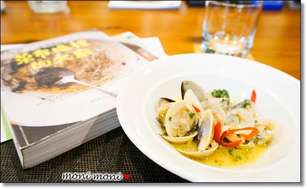 20250919-69wyi 20250919-69wyi