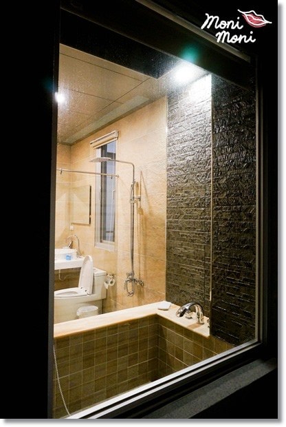 20250919-sr8si 20250919-sr8si