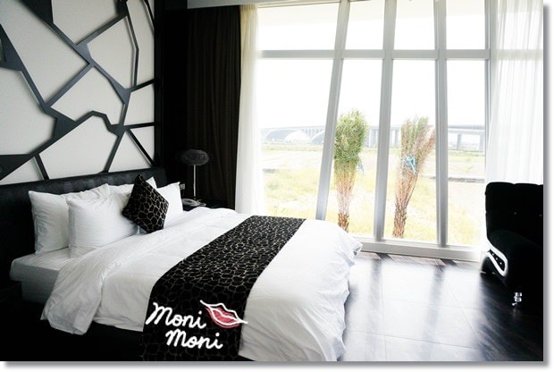 20250919-vr92l 20250919-vr92l