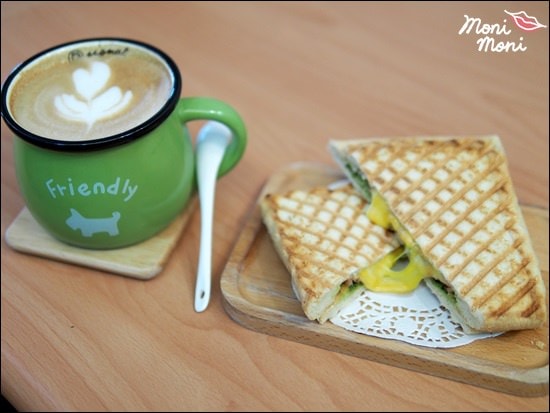 20250919-hn1rr 20250919-hn1rr