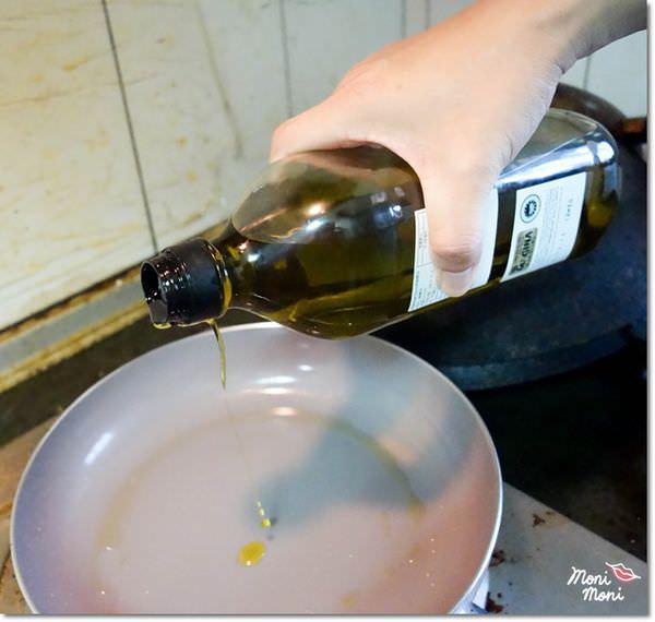 20250919-hn1u9 20250919-hn1u9