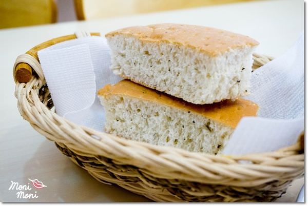 20250919-flu7w 20250919-flu7w