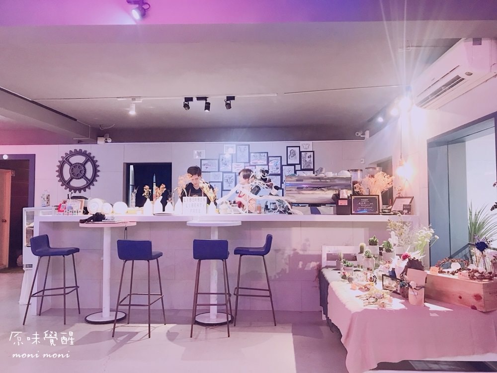 20250919-vmz0q 20250919-vmz0q