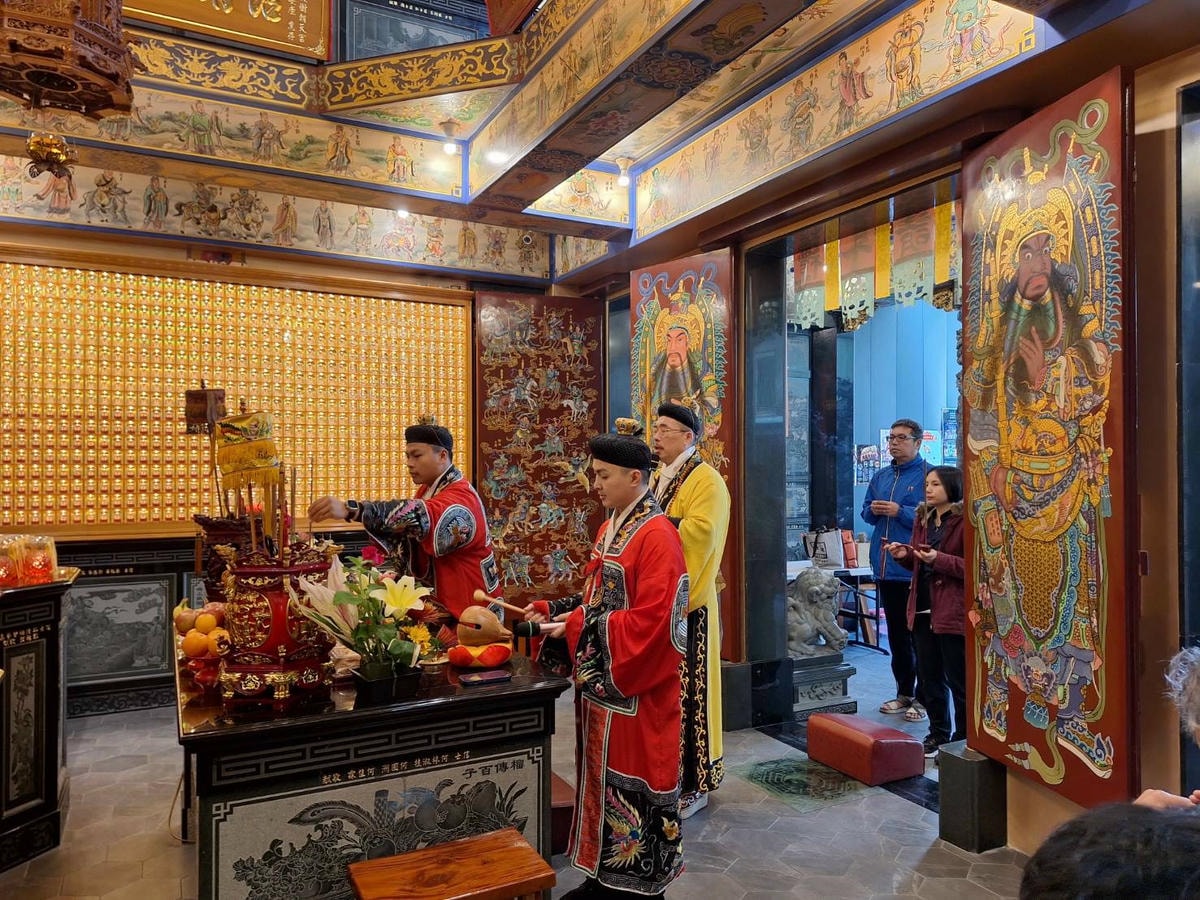 20250919-qgwx9 20250919-qgwx9