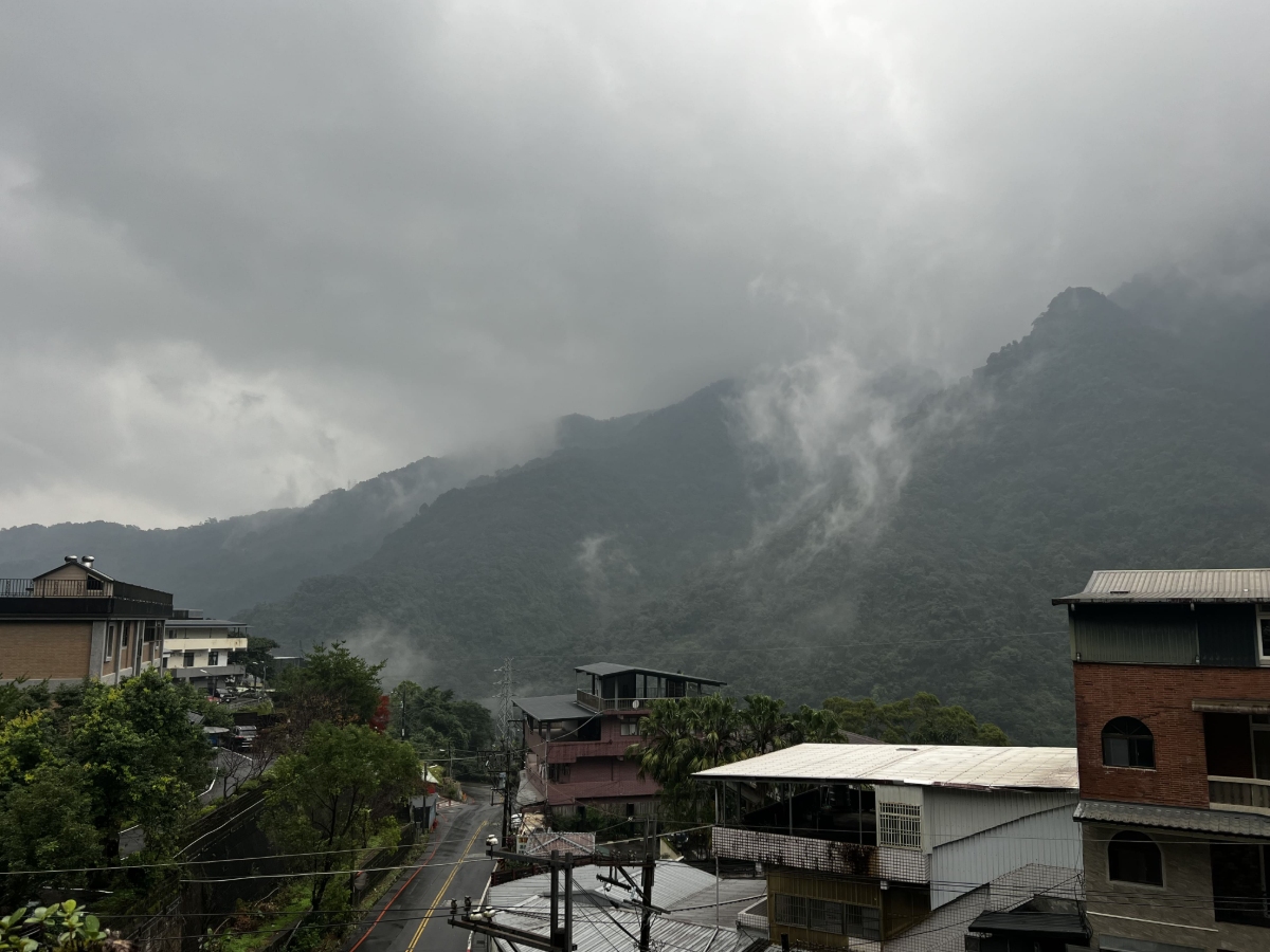 烏來兩天一夜泡湯行程|高 CP 值溫泉住宿推薦,泉世界溫泉會館實住分享 - 第10張圖 烏來兩天一夜泡湯行程|高 CP 值溫泉住宿推薦,泉世界溫泉會館實住分享