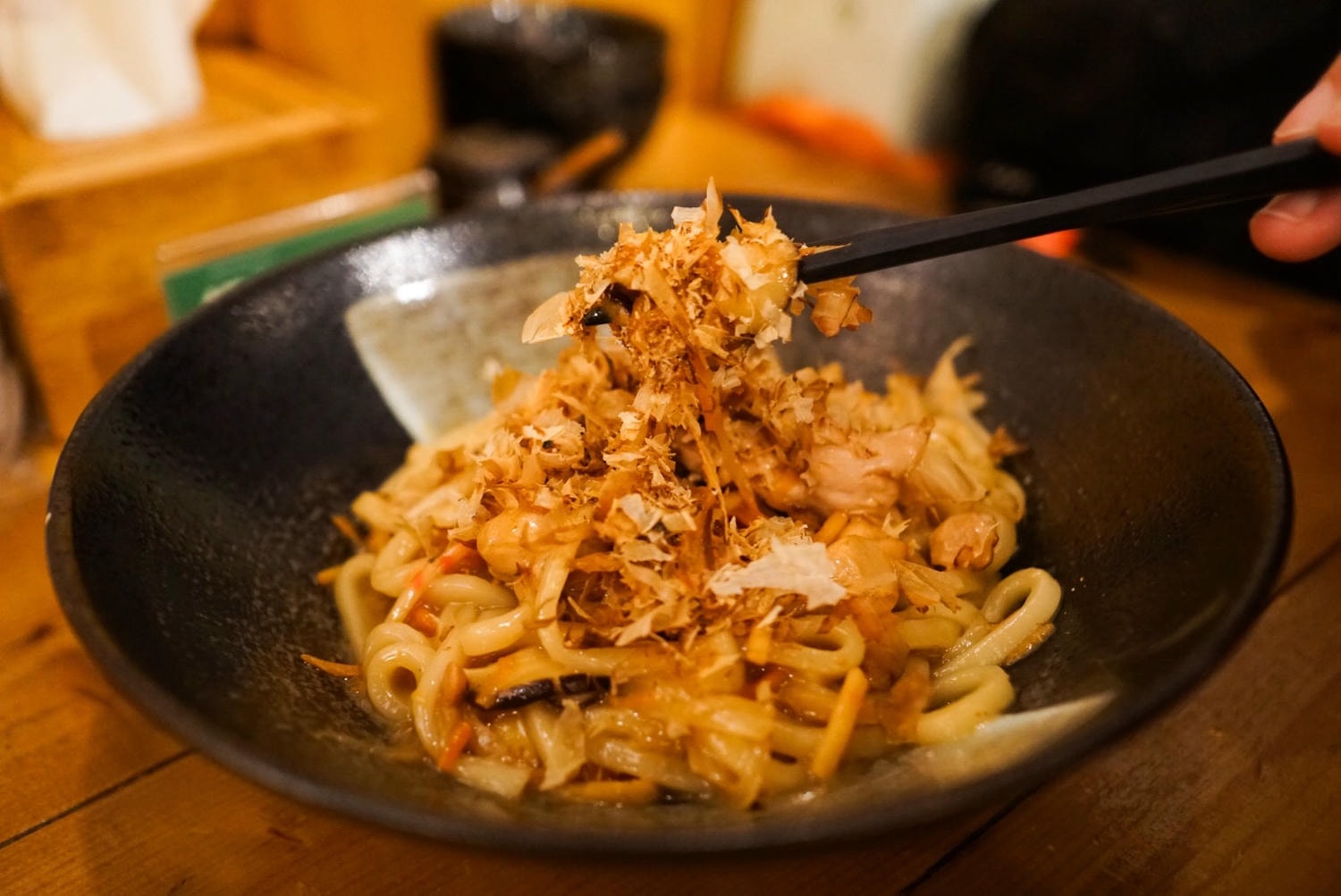 蔦燒竹圍居酒屋｜午仔魚一夜干必點！惠比壽啤酒＋鹽烤串燒，會想一再回訪的日式居酒屋