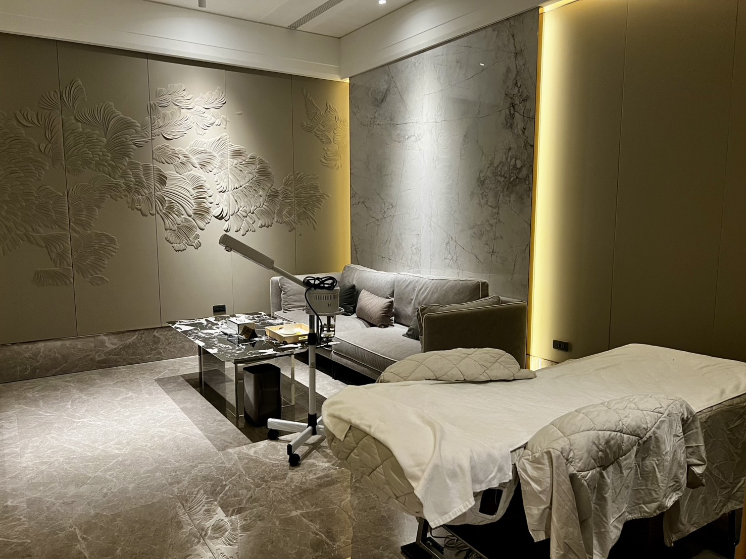 【台北美妝實測】置身精品旅店的沈浸式感官之旅：WINDEN SPA 風和日暖，最「無感」的清粉刺與女神級水潤修護