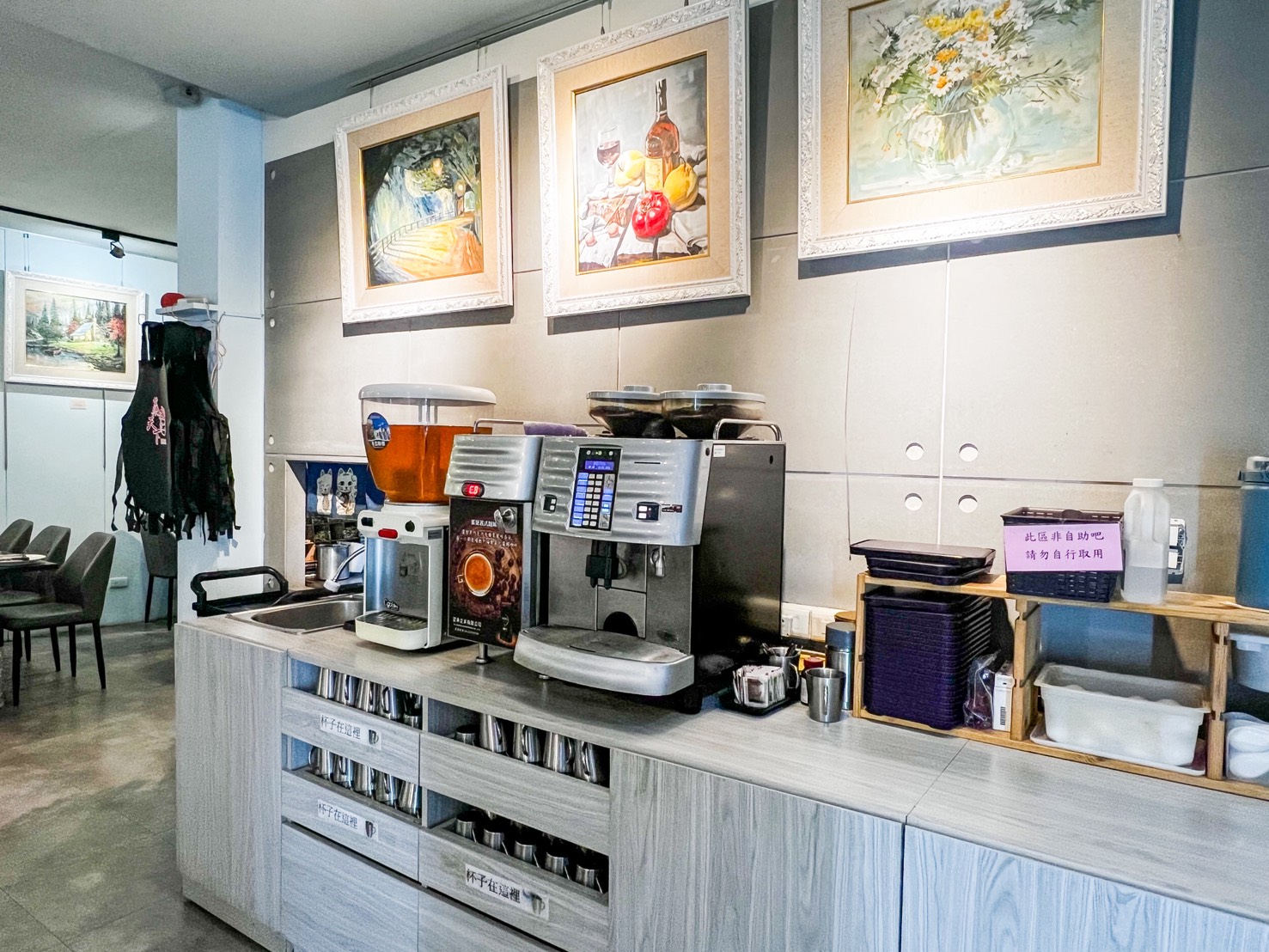 【板橋美食推薦】蒸天下海鮮蒸氣火鍋|活龍蝦現蒸上桌!兩人豪華套餐 $2280 吃得到極致鮮甜 - 第3張圖 【板橋美食推薦】蒸天下海鮮蒸氣火鍋|活龍蝦現蒸上桌!兩人豪華套餐 $2280 吃得到極致鮮甜