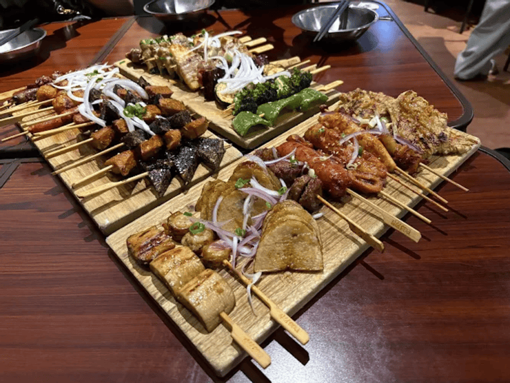 台中西區宵夜推薦｜路邊烤肉WildBBQ台中店：不只是燒烤，更是上班族下班後的精釀補給站
