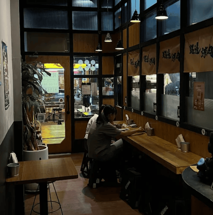 台中西區宵夜推薦｜路邊烤肉WildBBQ台中店：不只是燒烤，更是上班族下班後的精釀補給站